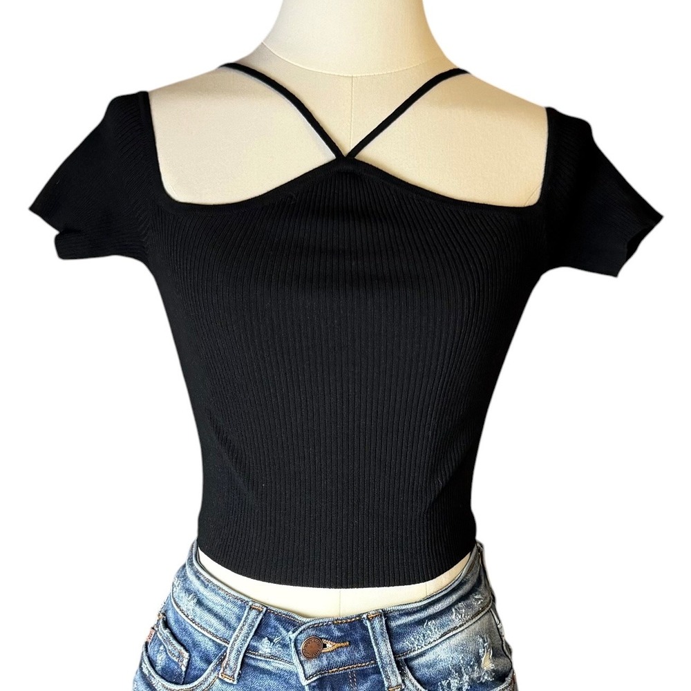 Ribbed Shoulder Crisscross Knit Halter Top S Sexy Edgy Chic Bodycon Stretch